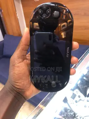 The Playstation Vita Slim (Pch-2000)