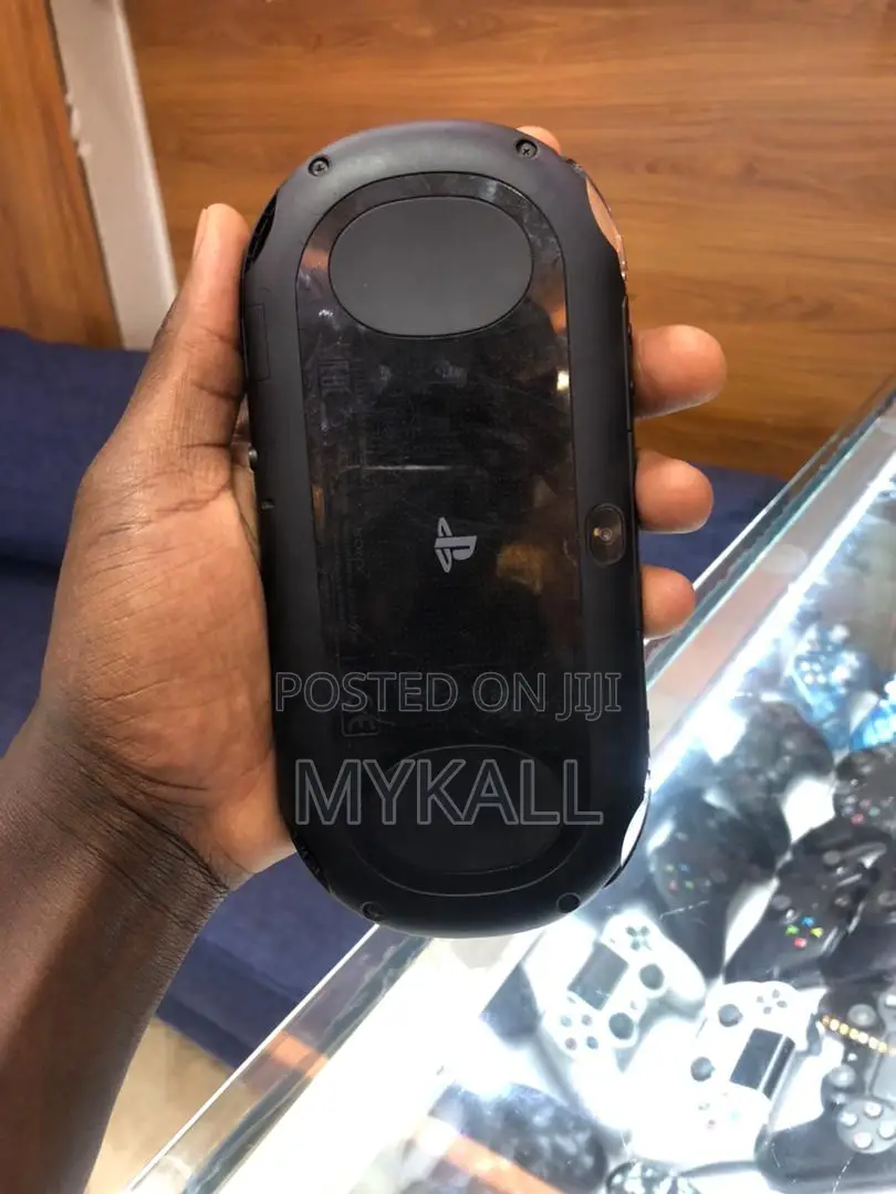 The Playstation Vita Slim (Pch-2000)