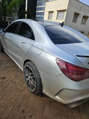 Mercedes-Benz CLA-Class CLA 250 4MATIC Wagon 2014 Silver