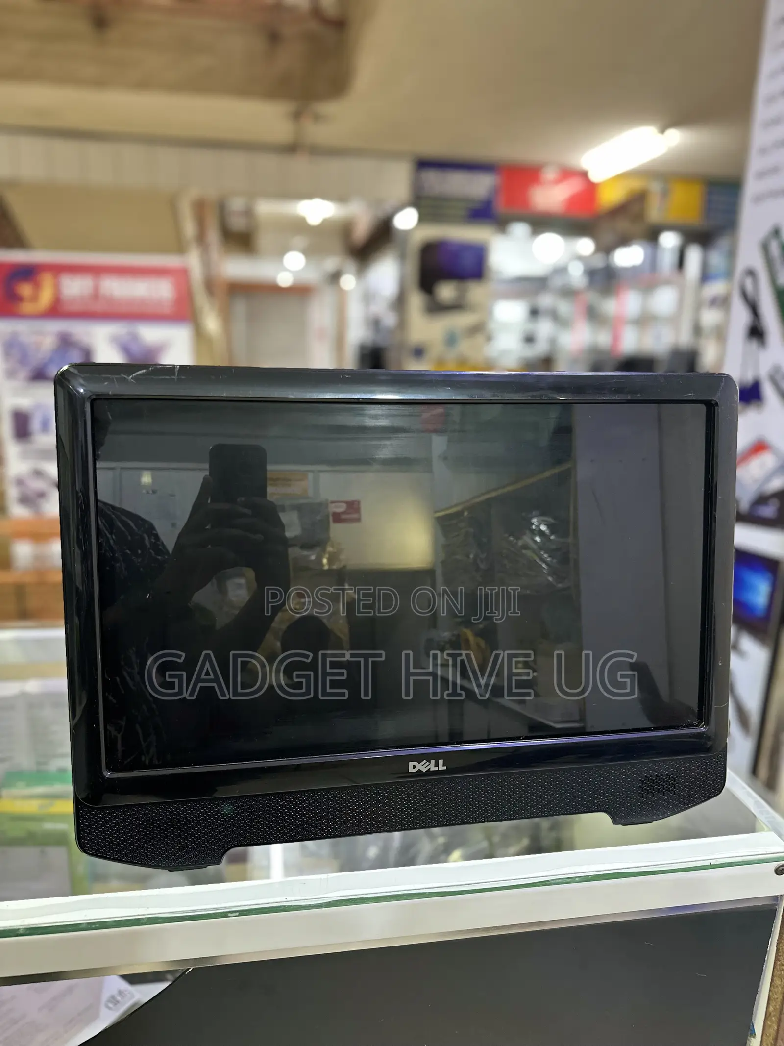 22” Hdmi Monitor With Speakers