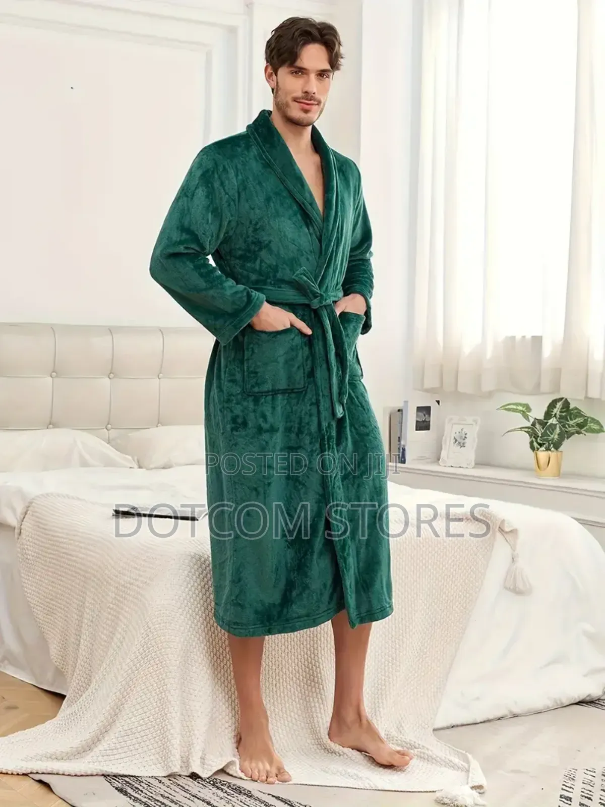 Fluffy Polyester Fleece Bathrobe