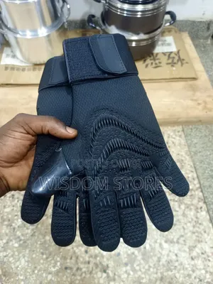 Goalkeeper Gloves.