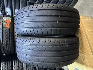 215/55r17 Onyx Tires Foreign Used Good Condition