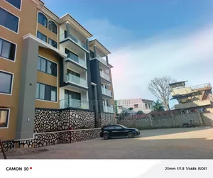 3bdrm Apartment in Bukasa, Makindye for sale