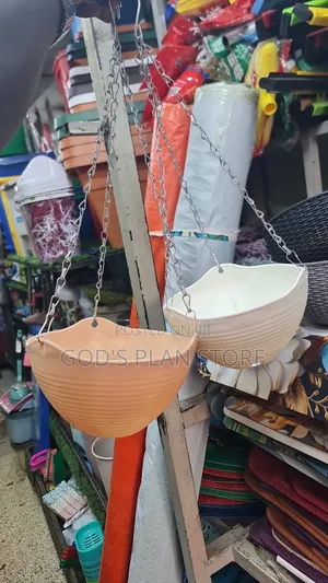 Homeware Hanging Plastic Flower Pots Plastic Hanging Pots