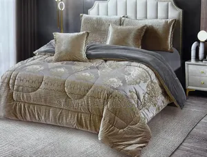 Woolen 6*6 Duvet