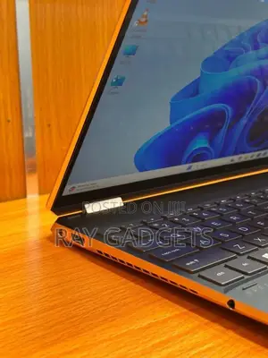 New Laptop HP Envy X360 16GB Intel Core i7 SSD 512GB