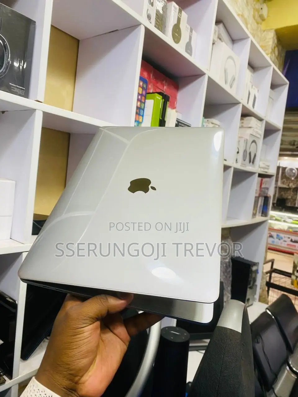 Laptop Apple MacBook Pro 16GB Intel Core i7 SSD 512GB