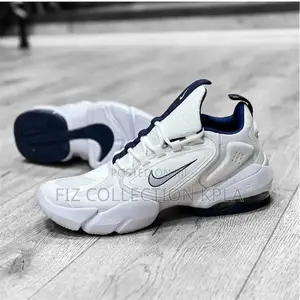 Nike Air Alpha Savage