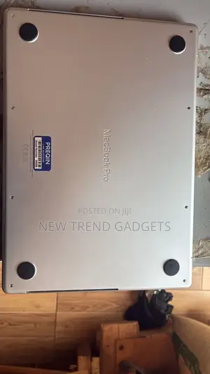 Laptop Apple MacBook Pro 36GB Intel Core i7 SSD 256GB