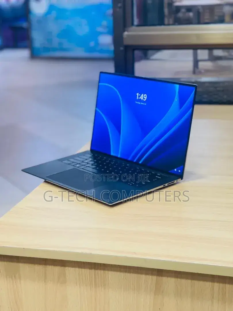New Laptop Dell Precision 5560 16GB Intel Core i9 SSD 512GB