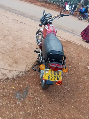 Bajaj Boxer 100 2018 Red