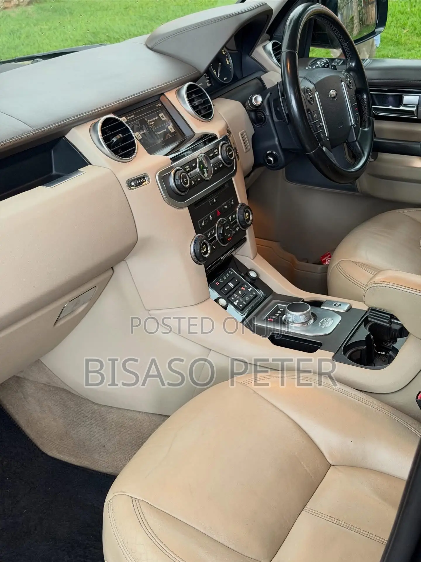 Land Rover Discovery 2016 Black