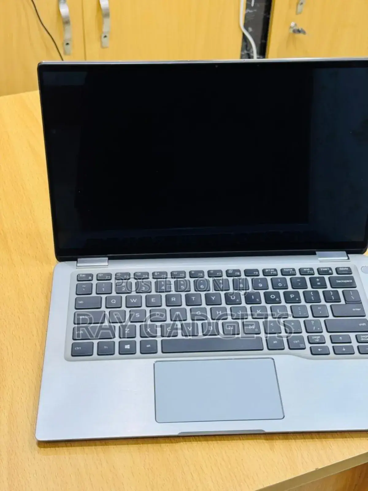 New Laptop Dell Latitude 7400 16GB Intel Core i7 SSD 256GB