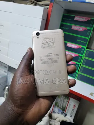 Oppo A83 128 GB Red