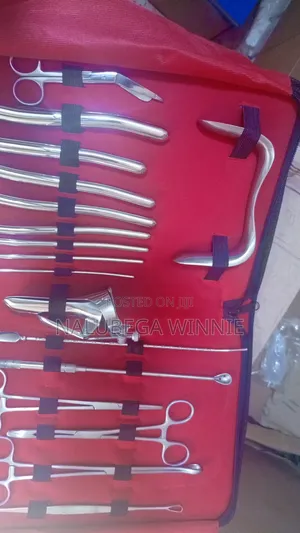 Dilator and Curretage Set (D/C Set)