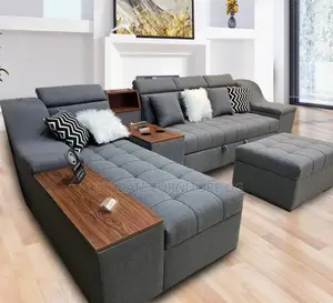 Classic Bed for Elegant Sitting Room