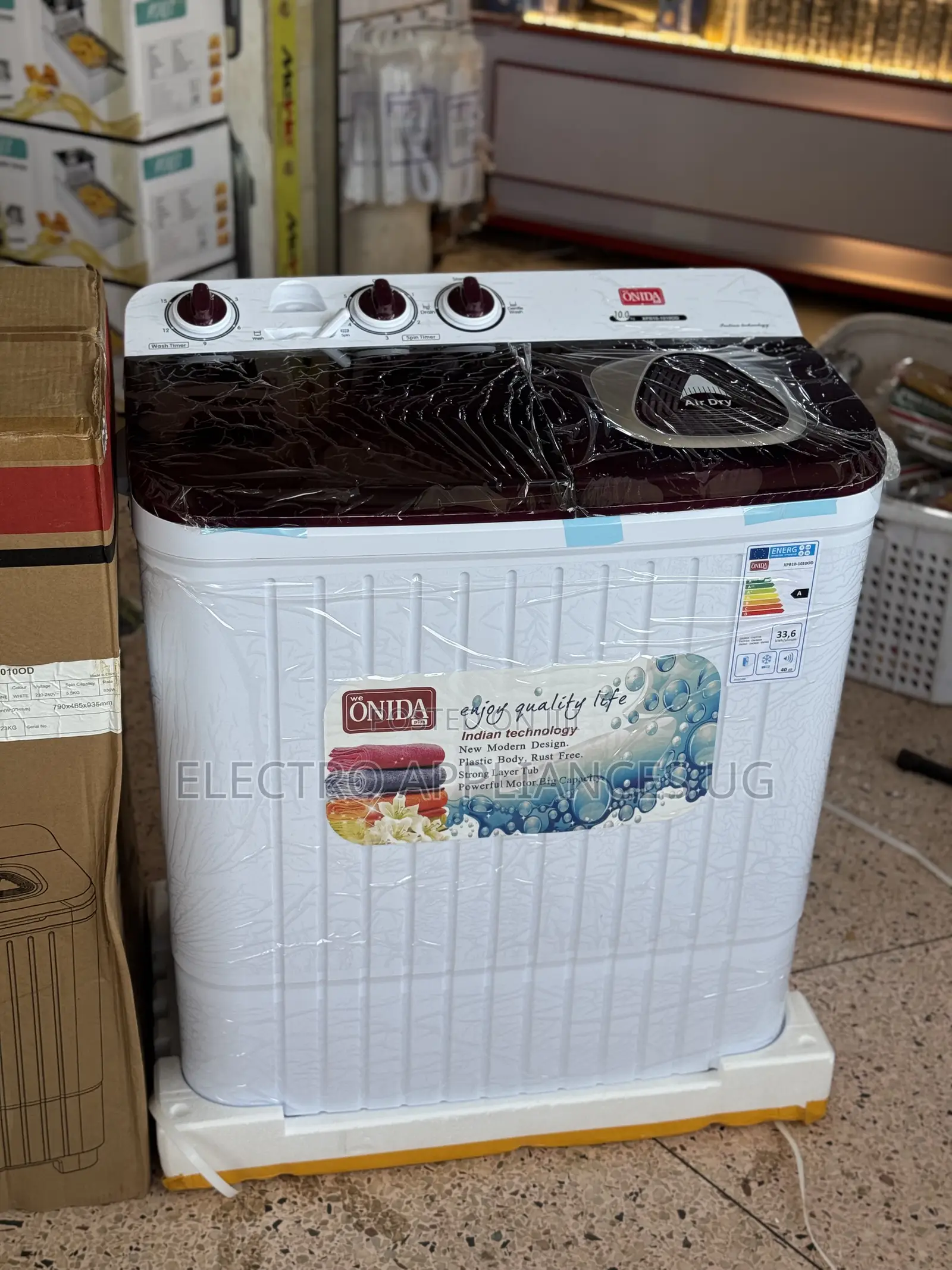 Onida 10kg Twintub Washing Machine.