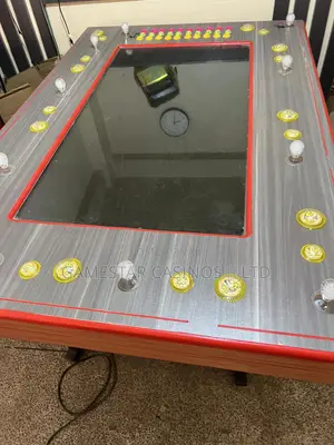 10 Players Machine