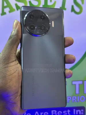 Tecno Spark 20 Pro Plus 256 GB Black