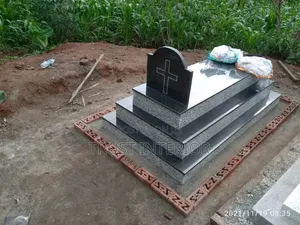 Granite Grave 23