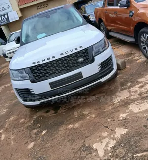 Land Rover Range Rover Vogue 2019 White