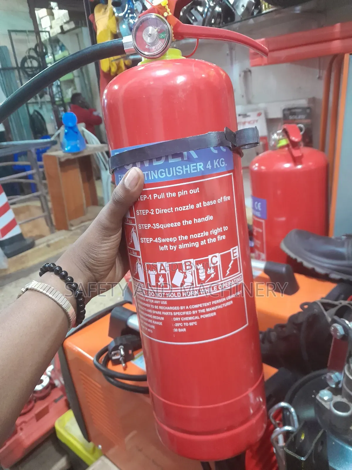 Fire Extinguisher 4kgs