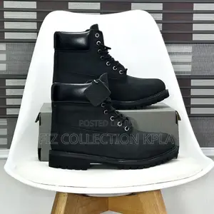 Timberland Black Boot