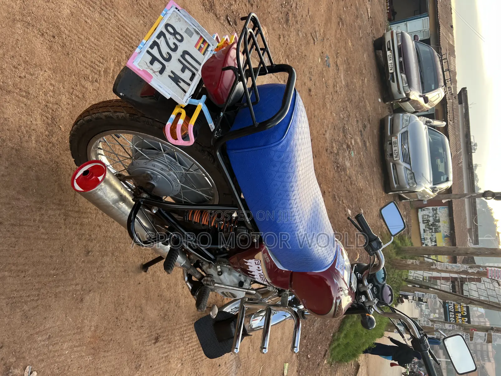 Bajaj Boxer 100 2023 Red