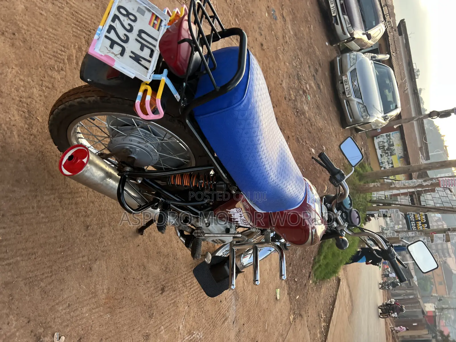 Bajaj Boxer 100 2023 Red