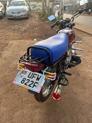 Bajaj Boxer 100 2023 Red