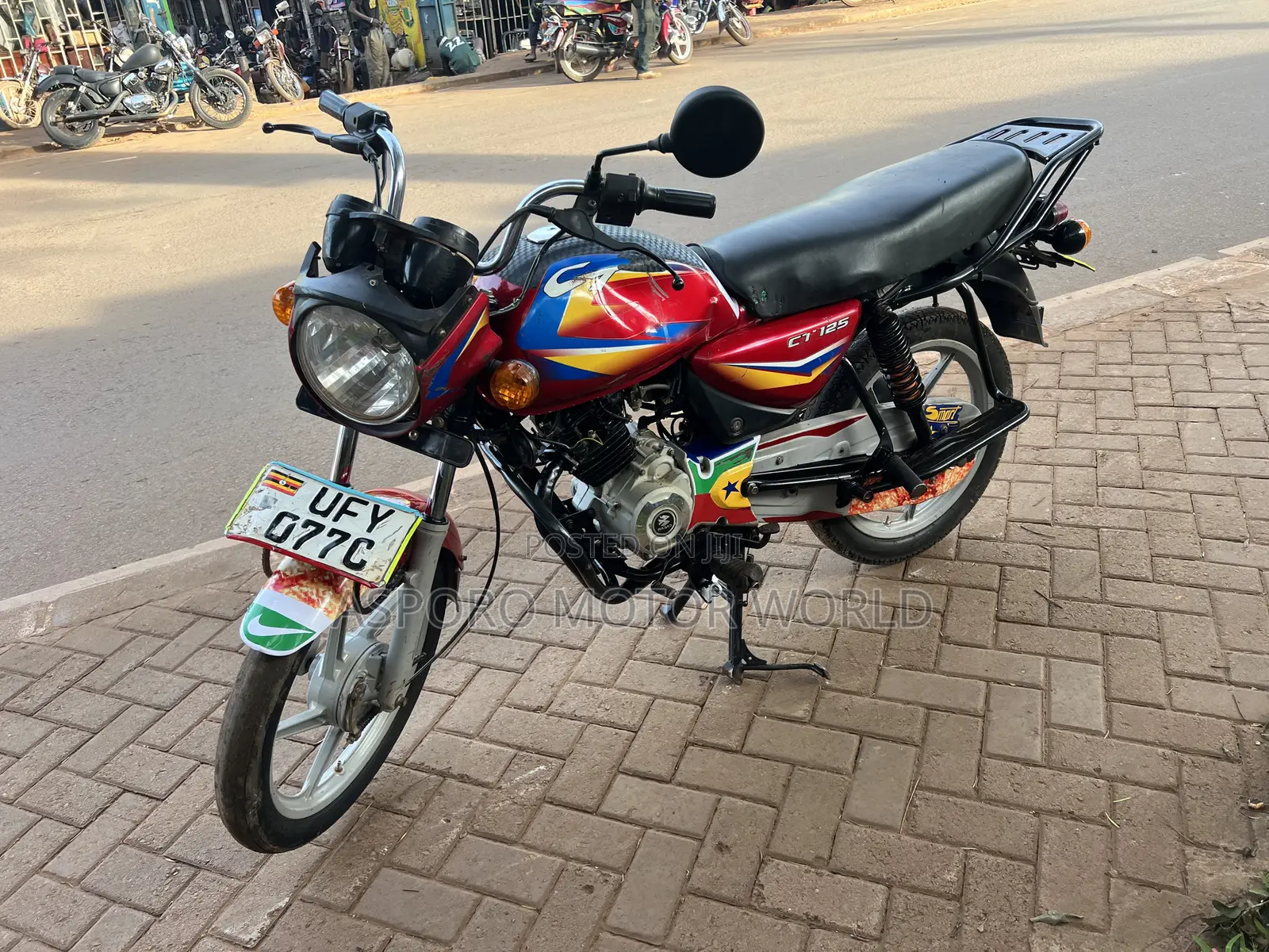 Bajaj CT 125X 2023 Red