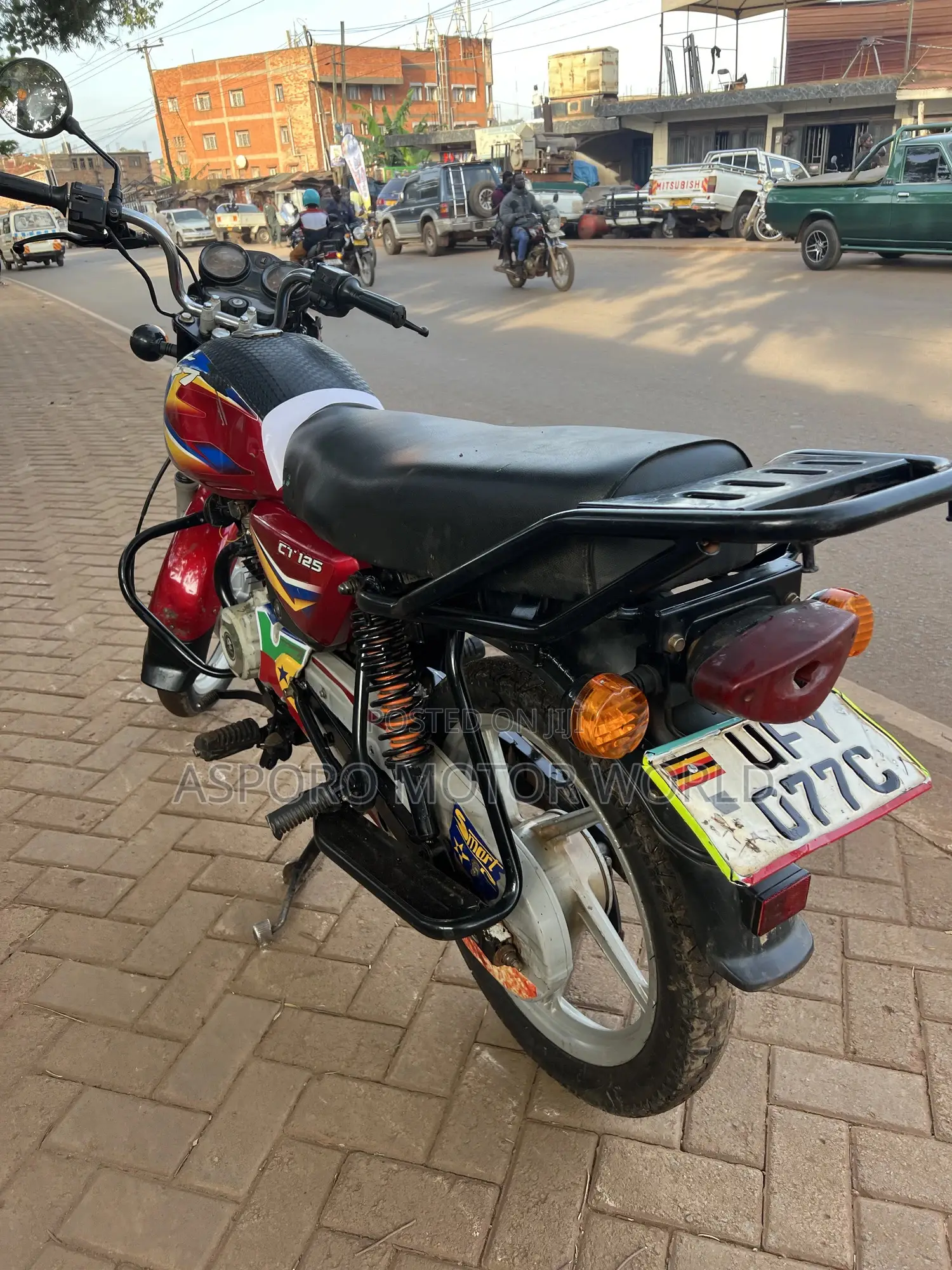 Bajaj CT 125X 2023 Red