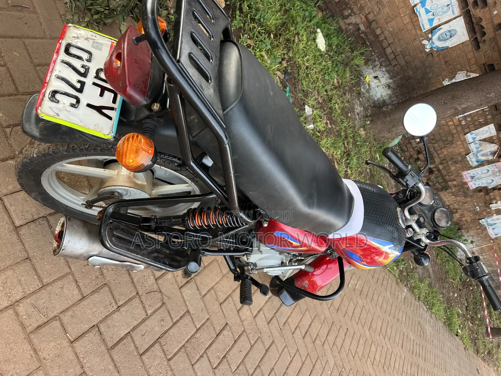 Bajaj CT 125X 2023 Red