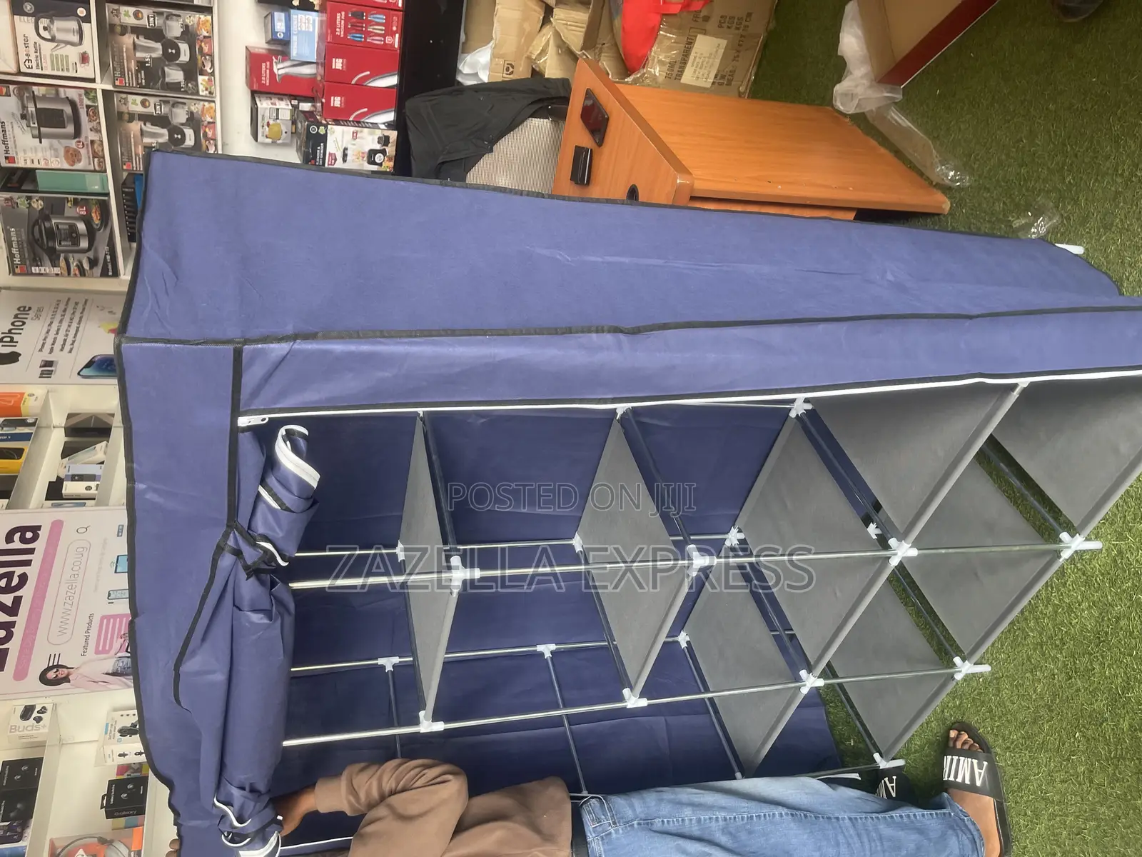 3 Column Cloth Metal Frame Portable Wardrobe