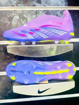 Predator Football Boots Purple