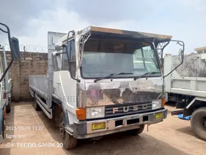 Fuso Fighter 6d16 Engine