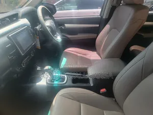 Toyota Hilux 2018 Silver