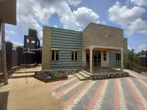 Furnished 4bdrm Bungalow in Nakwero, Kira for sale