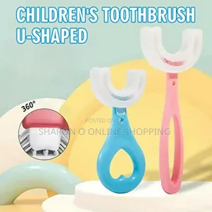 Kids’ U‐Shaped Toothbrush