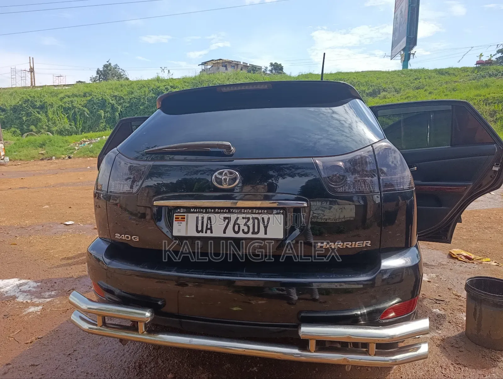 Toyota Harrier 240G 2009 Black