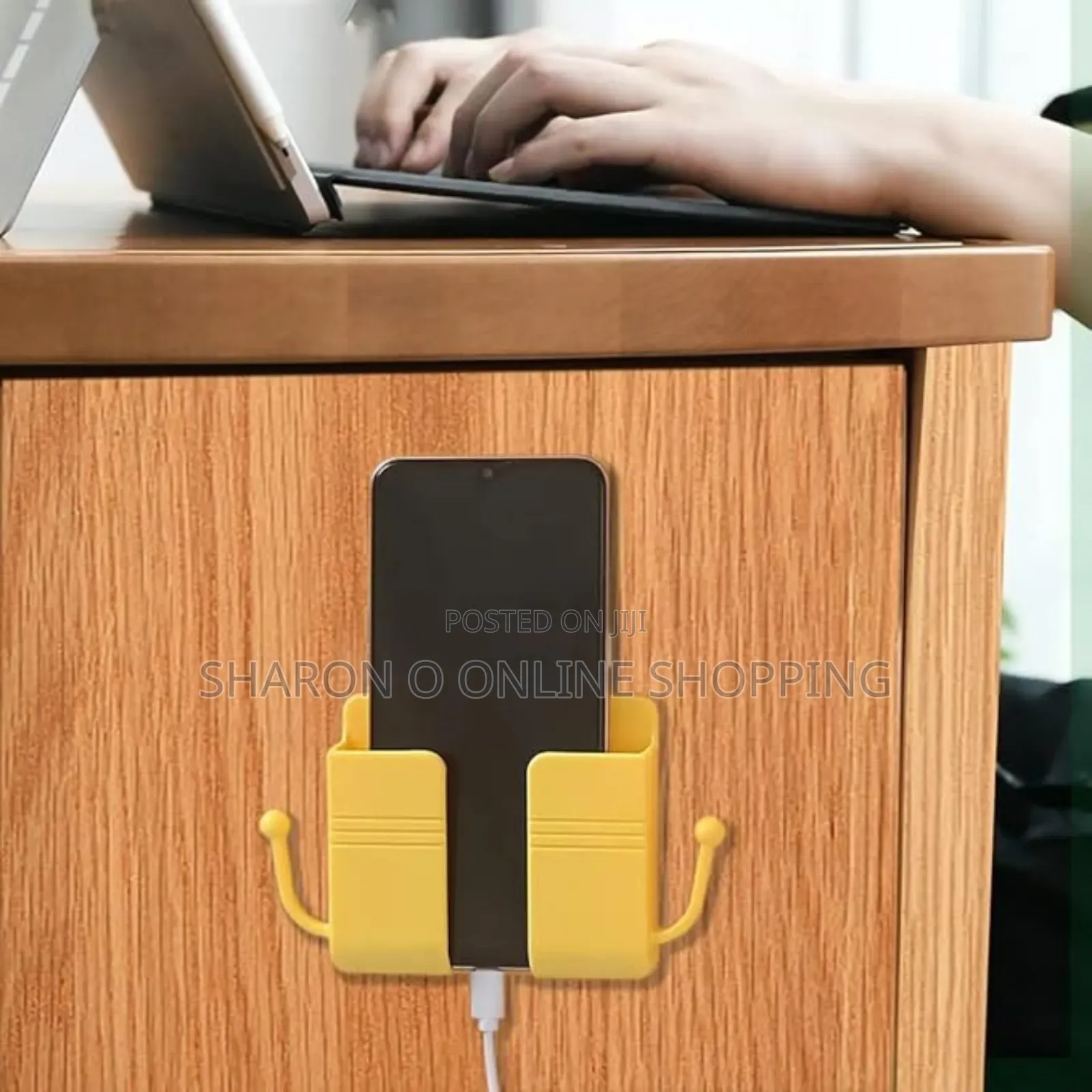 Wall‐Mounted Double‐Compartment Holders