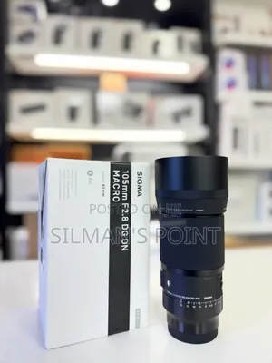 Sigma 105mm F2.8 Macro Lens