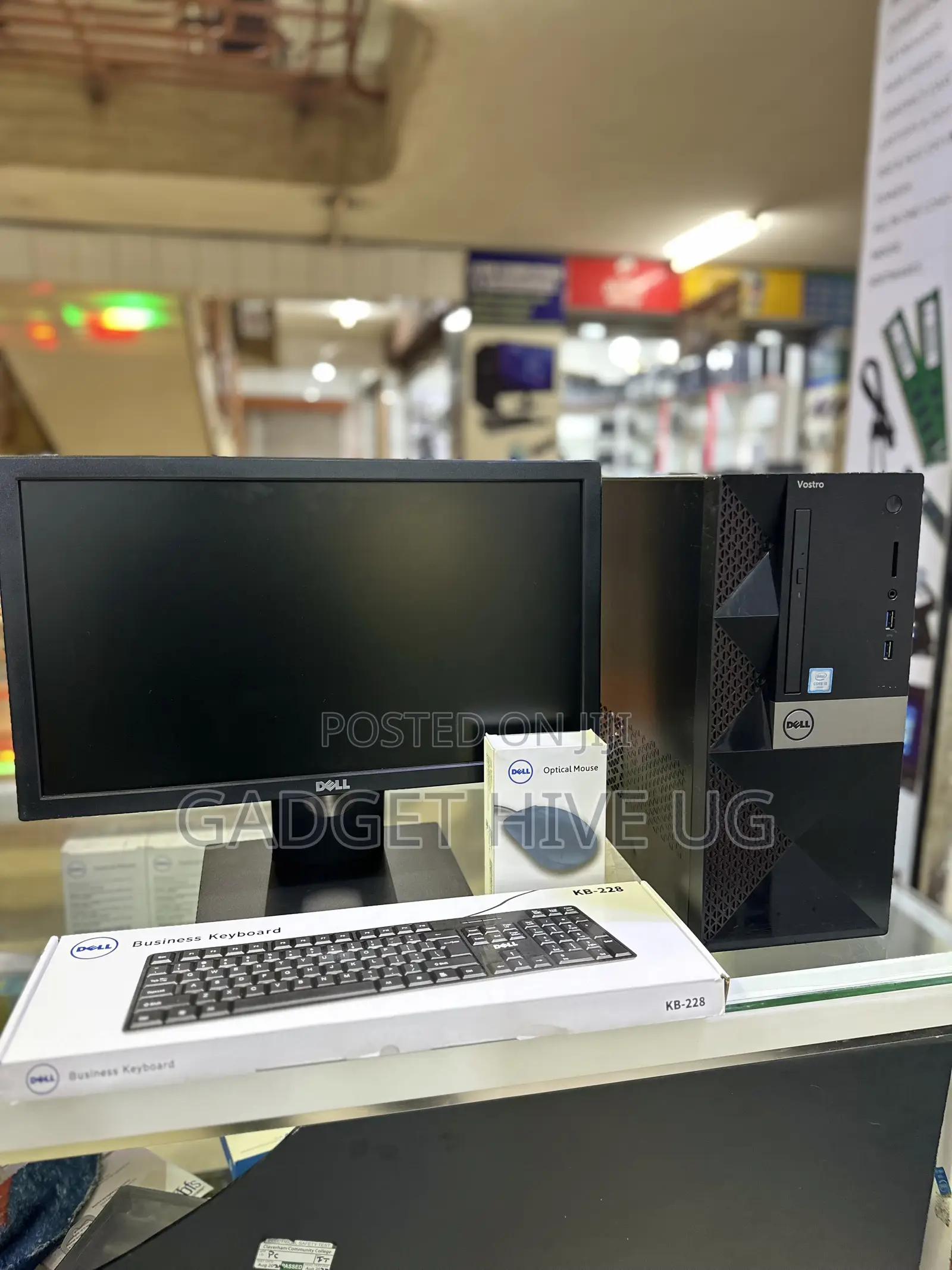 Desktop Computer Dell Vostro 3900 8GB Intel Core i5 HDD 500GB