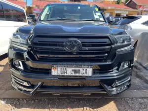 Toyota Land Cruiser 4.6 V8 ZX 2010 Black