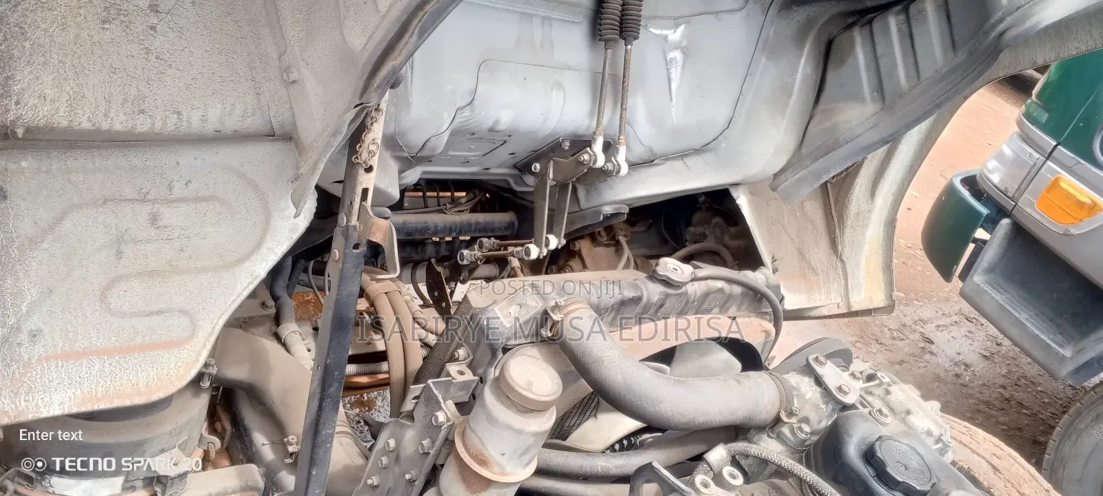 4d33 Engine Canter Same Tye