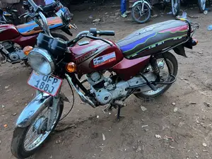 Bajaj Boxer 100 2020 Red