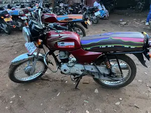 Bajaj Boxer 100 2020 Red