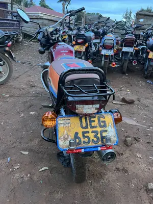 Bajaj Boxer 100 2018 Red