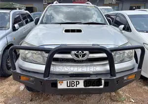 Toyota Fortuner 3.0 D AWD 2013 Silver